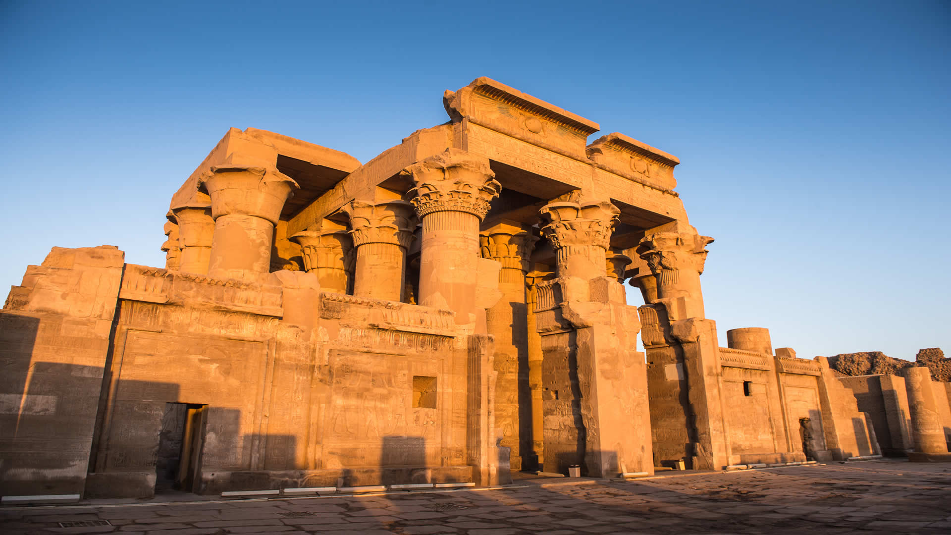 Tour to Kom Ombo and Edfu Temples from Esan
