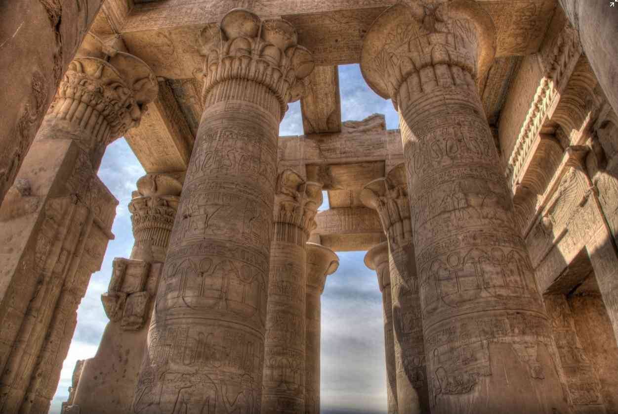 4 Days Cairo and Luxor all-inclusive private guided tour package By Flight