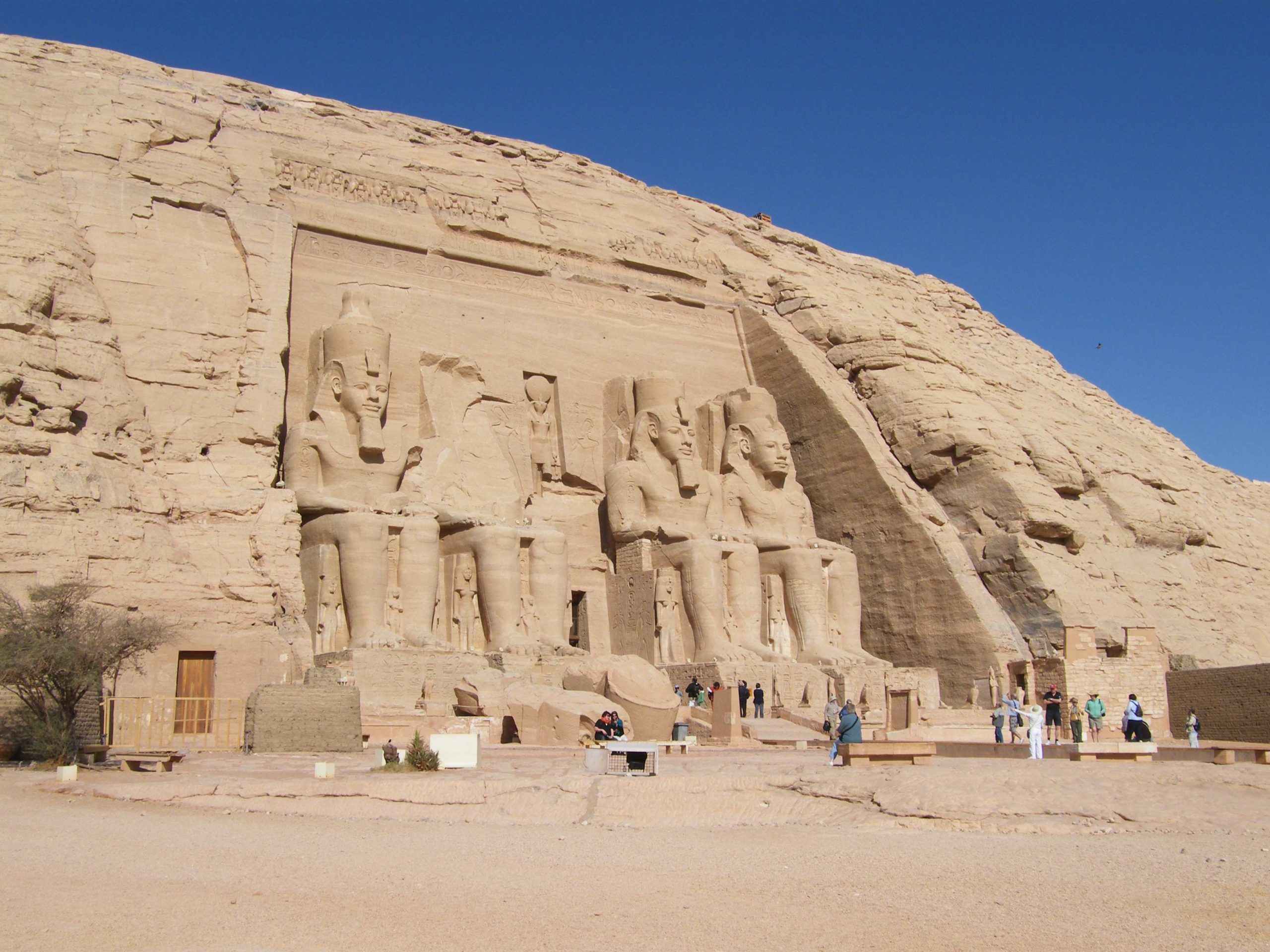 Day tour to Abu Simbel from Aswan by a private car